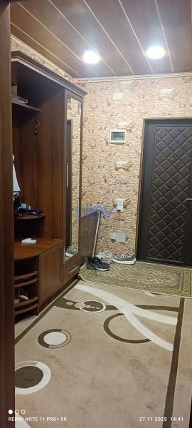 Satış 3 otaqlı Köhnə Tikili bina evi  69m², Bakı
