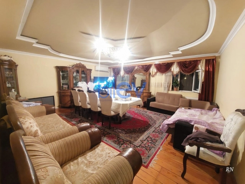 Satış 4 otaqlı Köhnə Tikili bina evi  67m², Sumqayıt