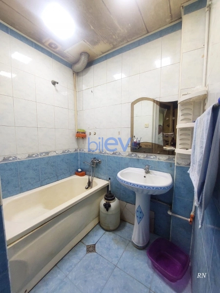 Satış 4 otaqlı Köhnə Tikili bina evi  67m², Sumqayıt