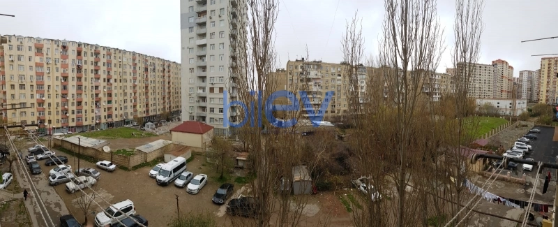 Satış 3 otaqlı Köhnə Tikili bina evi  8m², Bakı