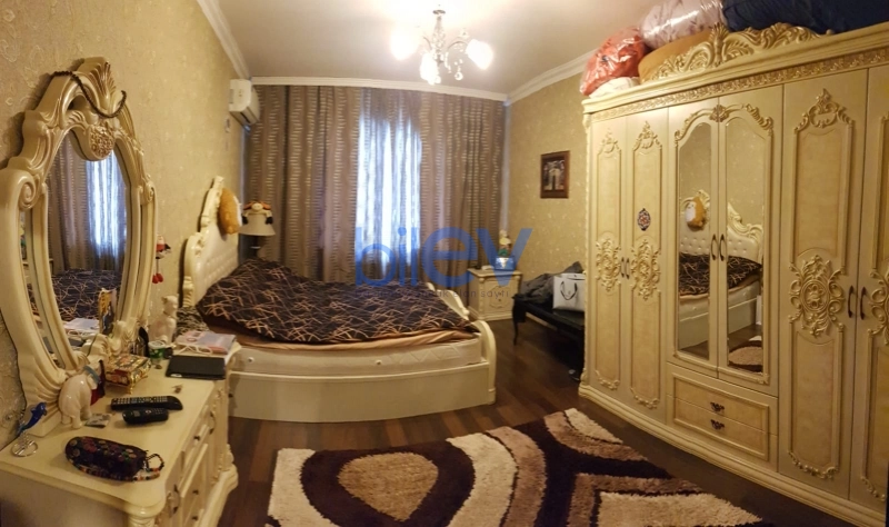 Satış 3 otaqlı Köhnə Tikili bina evi  8m², Bakı
