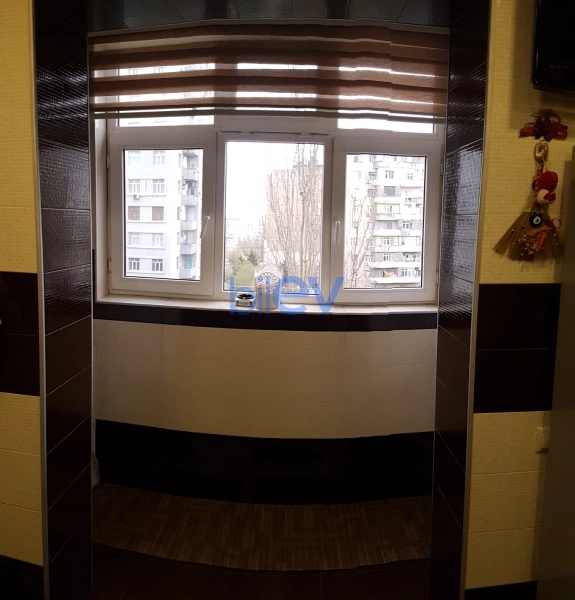 Satış 3 otaqlı Köhnə Tikili bina evi  8m², Bakı