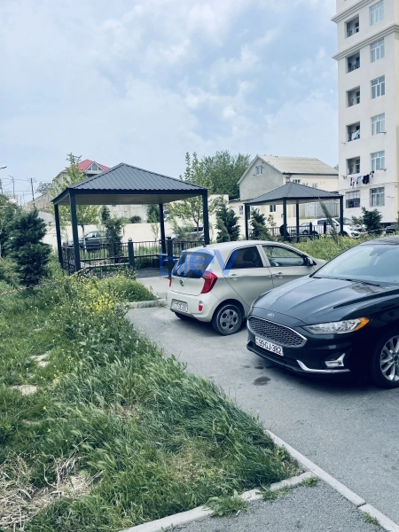 Satış 2 otaqlı Yeni Tikili bina evi  70m², Bakı