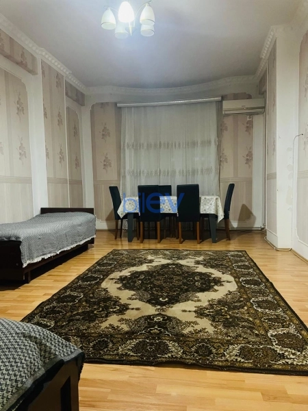 Aylıq Kirayə 3 otaqlı Yeni Tikili bina evi  100m², Bakı