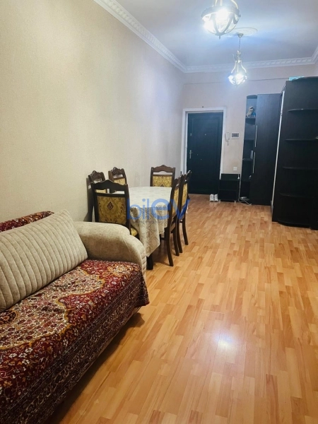Aylıq Kirayə 3 otaqlı Yeni Tikili bina evi  100m², Bakı