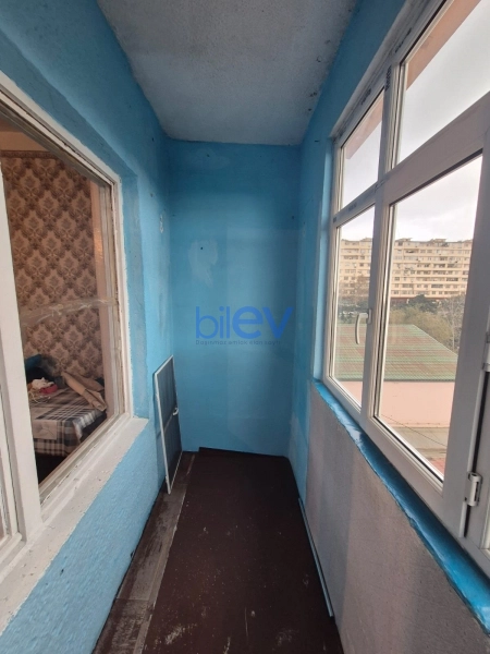 Satış 1 otaqlı Köhnə Tikili bina evi  42m², Bakı