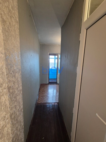 Satış 1 otaqlı Köhnə Tikili bina evi  42m², Bakı