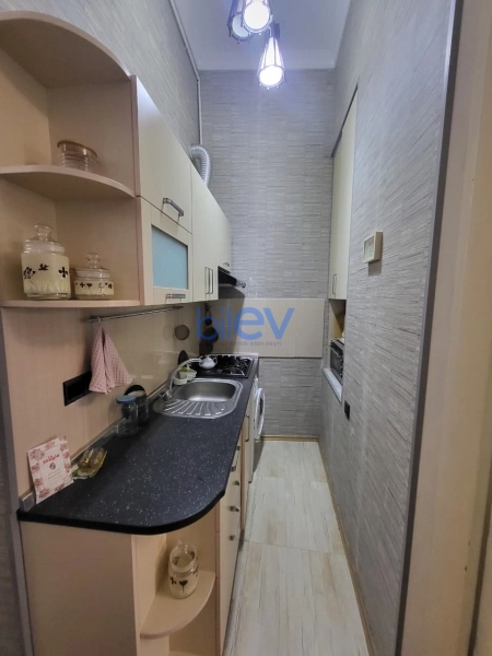 Aylıq Kirayə 2 otaqlı Köhnə Tikili bina evi  62m², Bakı