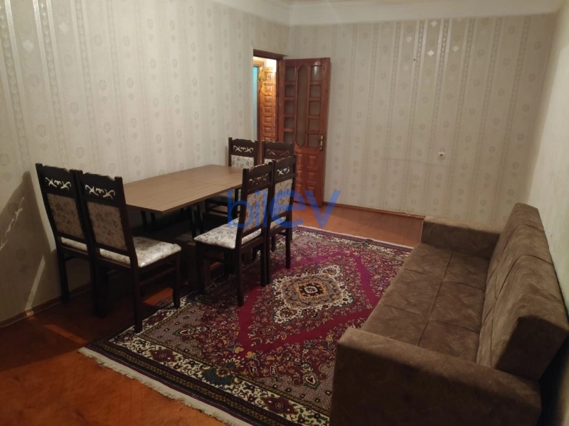 Aylıq Kirayə 2 otaqlı Köhnə Tikili bina evi  50m², Bakı