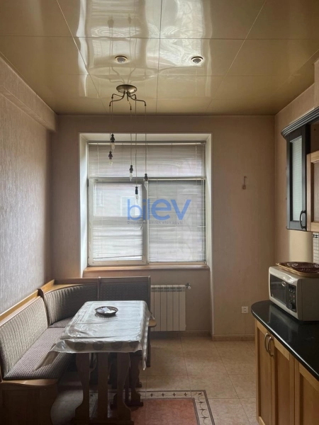 Aylıq Kirayə 2 otaqlı Yeni Tikili bina evi  100m², Bakı