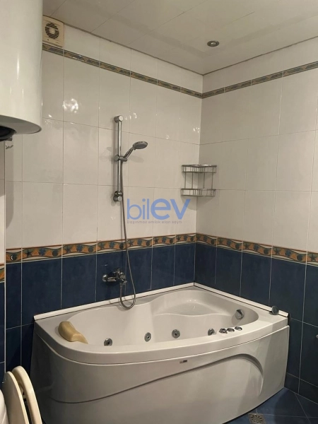 Aylıq Kirayə 2 otaqlı Yeni Tikili bina evi  100m², Bakı