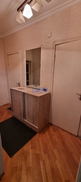 Aylıq Kirayə 2 otaqlı Köhnə Tikili bina evi  55m², Bakı