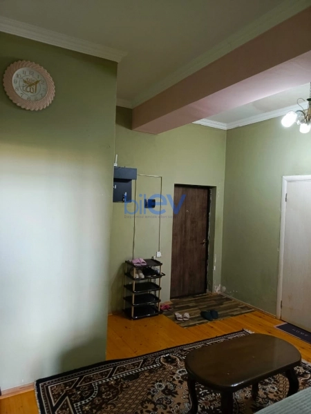 Aylıq Kirayə 1 otaqlı Yeni Tikili bina evi  83m², Bakı