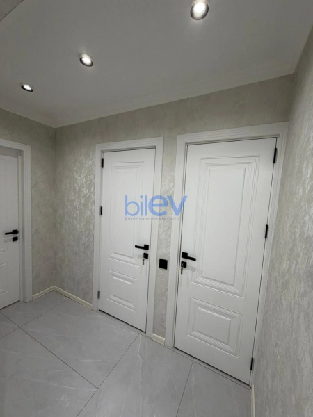 Satış 3 otaqlı Köhnə Tikili bina evi  65m², Bakı