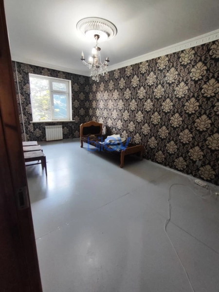Aylıq Kirayə 2 otaqlı Köhnə Tikili bina evi  55m², Bakı
