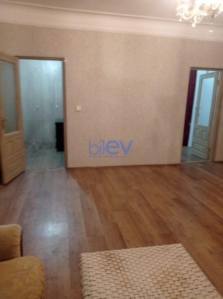 Aylıq Kirayə 2 otaqlı Köhnə Tikili bina evi  60m², Bakı