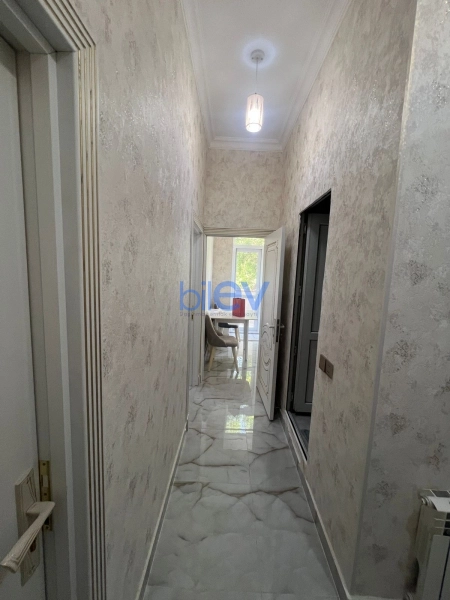 Aylıq Kirayə 2 otaqlı Köhnə Tikili bina evi  50m², Bakı