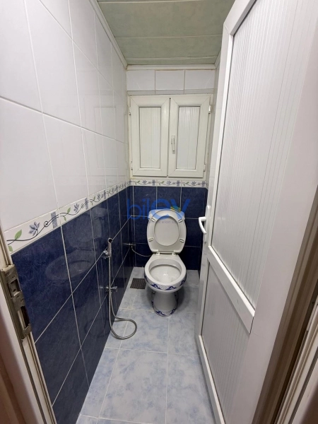 Aylıq Kirayə 3 otaqlı Köhnə Tikili bina evi  80m², Bakı