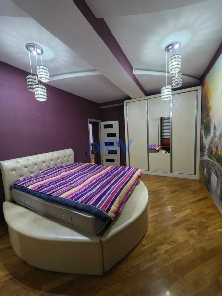Aylıq Kirayə 3 otaqlı Yeni Tikili bina evi  100m², Bakı