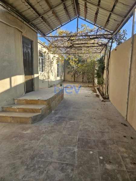 Satış 3 otaqlı Həyət evi  100m², Bakı
