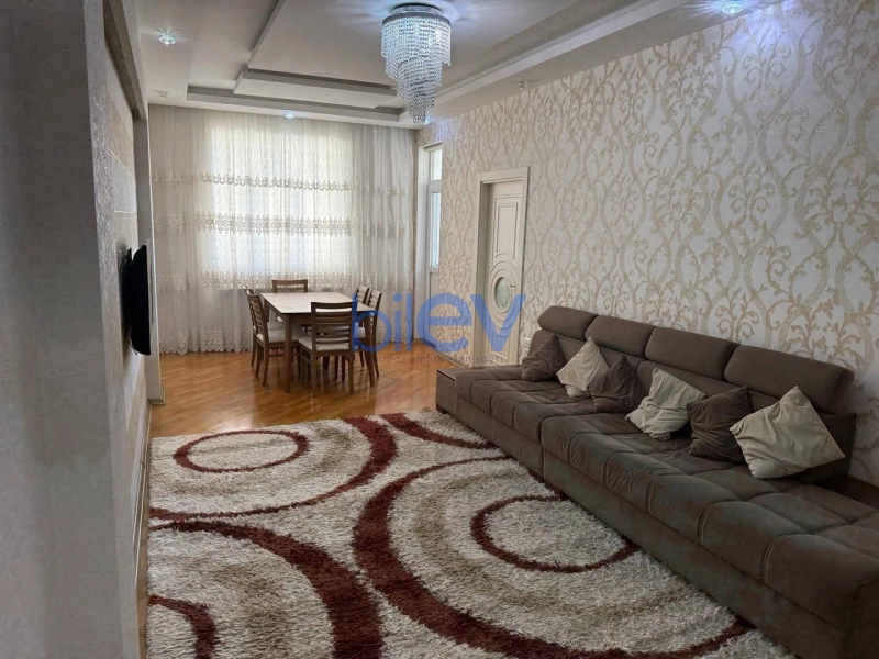 Aylıq Kirayə 4 otaqlı Yeni Tikili bina evi  110m², Bakı