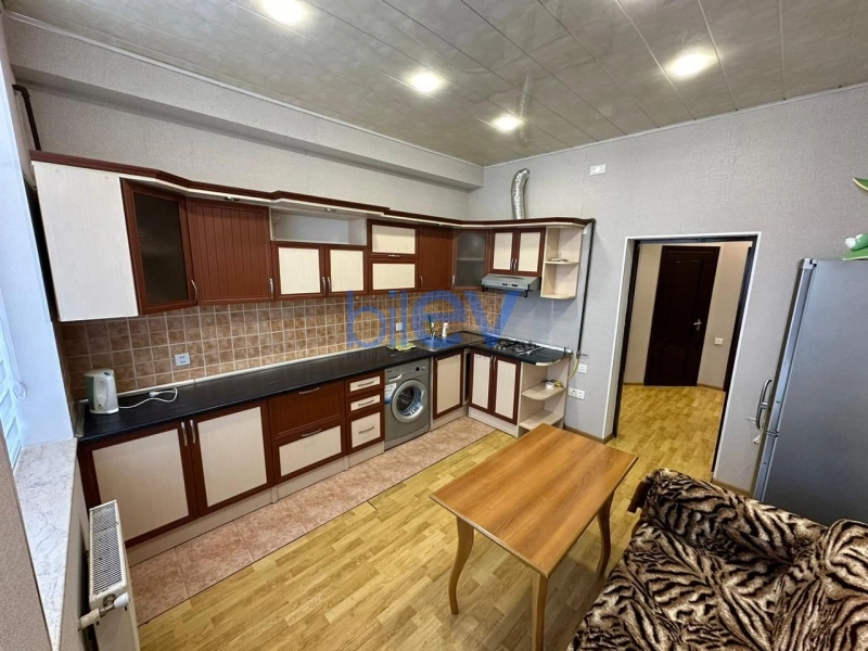 Aylıq Kirayə 2 otaqlı Yeni Tikili bina evi  110m², Bakı