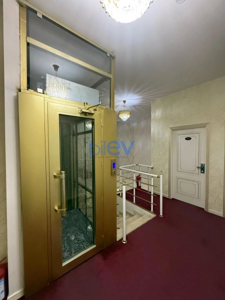 Satış 10 otaqlı Obyekt  350m², Bakı