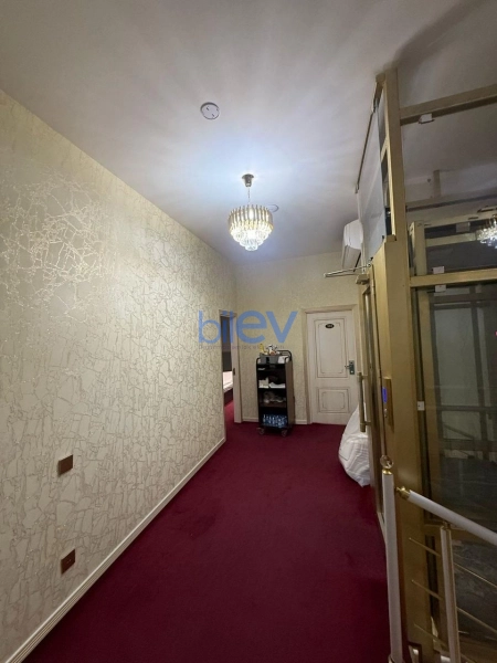 Satış 10 otaqlı Obyekt  350m², Bakı