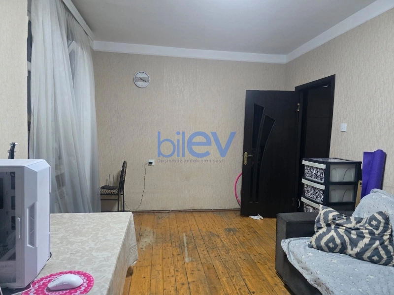 Aylıq Kirayə 1 otaqlı Köhnə Tikili bina evi  40m², Bakı
