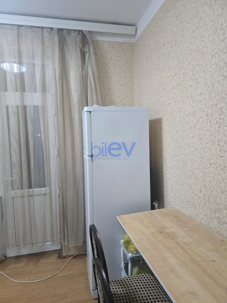 Aylıq Kirayə 1 otaqlı Köhnə Tikili bina evi  40m², Bakı