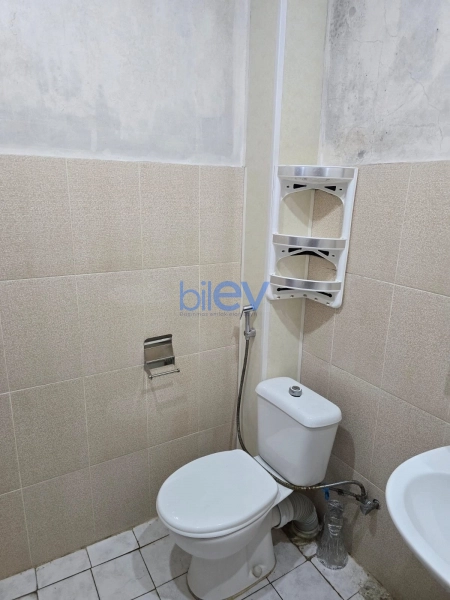 Aylıq Kirayə 1 otaqlı Köhnə Tikili bina evi  40m², Bakı
