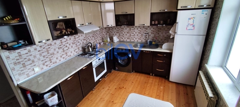 Satış 7 otaqlı Həyət evi  220m², Bakı