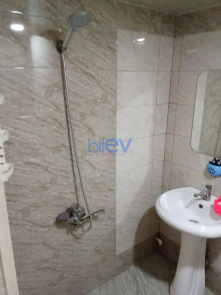 Aylıq Kirayə 2 otaqlı Köhnə Tikili bina evi  35m², Bakı