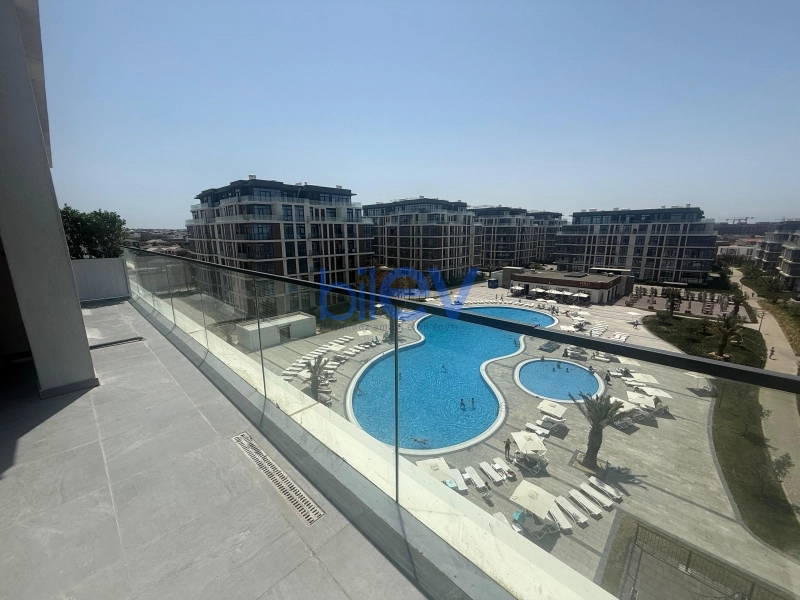 Aylıq Kirayə 3 otaqlı Yeni Tikili bina evi  150m², Bakı