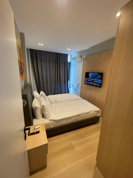 Aylıq Kirayə 3 otaqlı Yeni Tikili bina evi  150m², Bakı