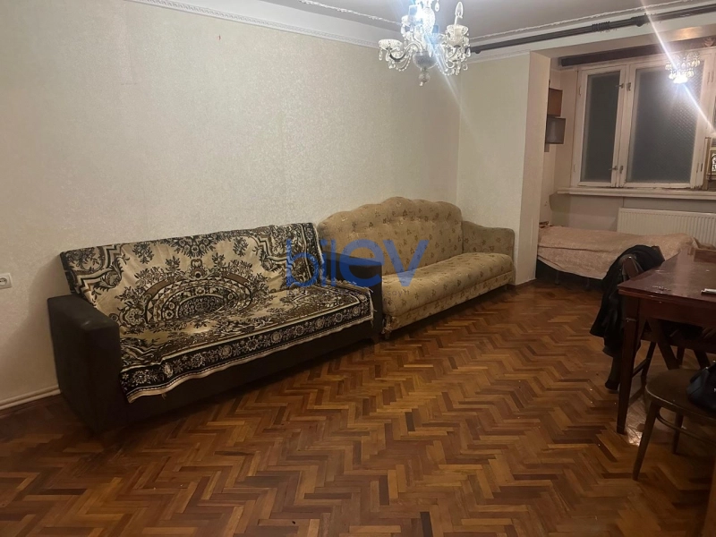 Aylıq Kirayə 2 otaqlı Köhnə Tikili bina evi  60m², Bakı