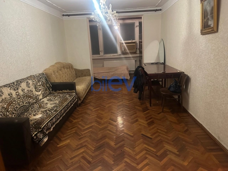 Aylıq Kirayə 2 otaqlı Köhnə Tikili bina evi  60m², Bakı