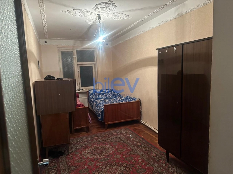 Aylıq Kirayə 2 otaqlı Köhnə Tikili bina evi  60m², Bakı