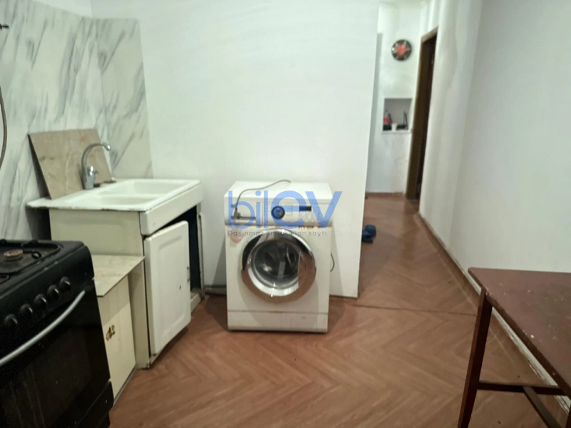 Aylıq Kirayə 2 otaqlı Köhnə Tikili bina evi  60m², Bakı