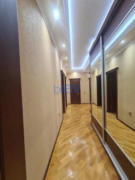 Aylıq Kirayə 2 otaqlı Yeni Tikili bina evi  95m², Bakı