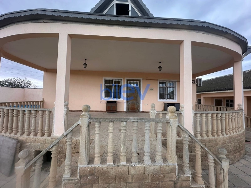 Satış 5 otaqlı Həyət evi  120m², Bakı