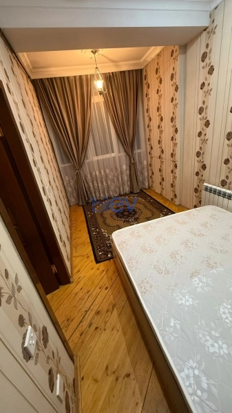 Aylıq Kirayə 3 otaqlı Yeni Tikili bina evi  70m², Bakı