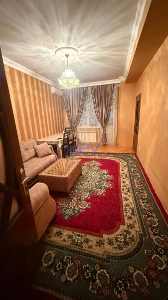 Aylıq Kirayə 3 otaqlı Yeni Tikili bina evi  70m², Bakı