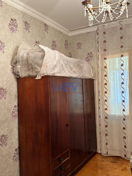 Aylıq Kirayə 2 otaqlı Köhnə Tikili bina evi  60m², Bakı