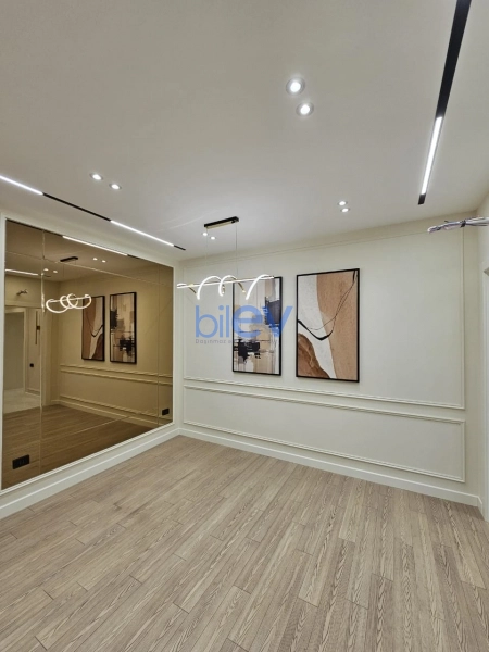 Satış 3 otaqlı Yeni Tikili bina evi  102m², Bakı