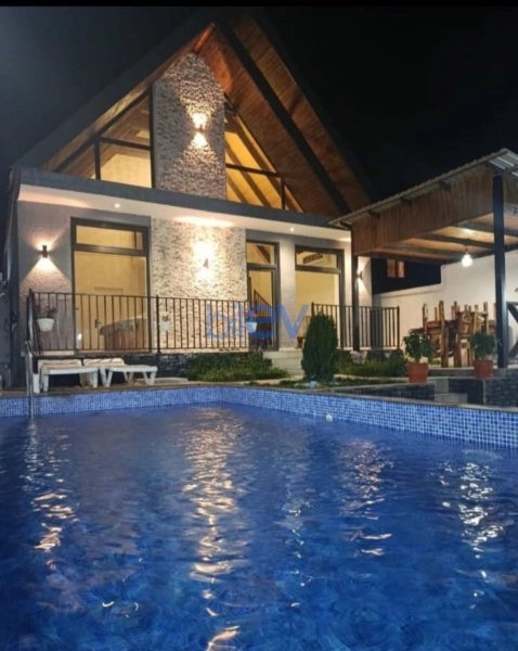 Günlük Kirayə 3 otaqlı Aframe  250m², Qəbələ