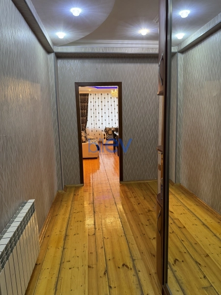 Aylıq Kirayə 3 otaqlı Yeni Tikili bina evi  100m², Bakı