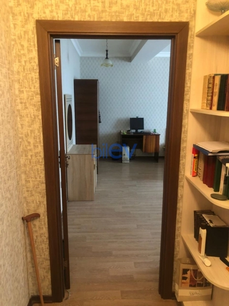 Aylıq Kirayə 1 otaqlı Yeni Tikili bina evi  61m², Bakı