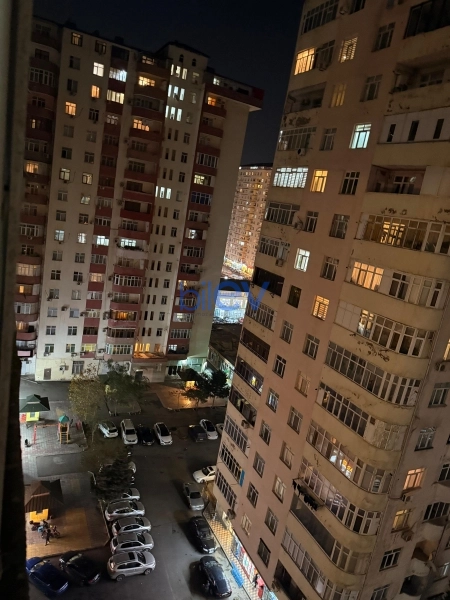 Aylıq Kirayə 2 otaqlı Yeni Tikili bina evi  110m², Bakı