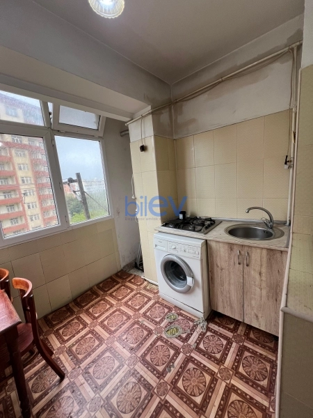 Aylıq Kirayə 3 otaqlı Köhnə Tikili bina evi  50m², Bakı